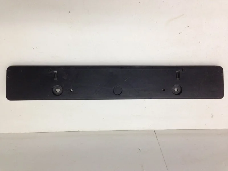 Накладка под номерной знак Toyota Camry 2011-2018 5211406370 XV50, передняя