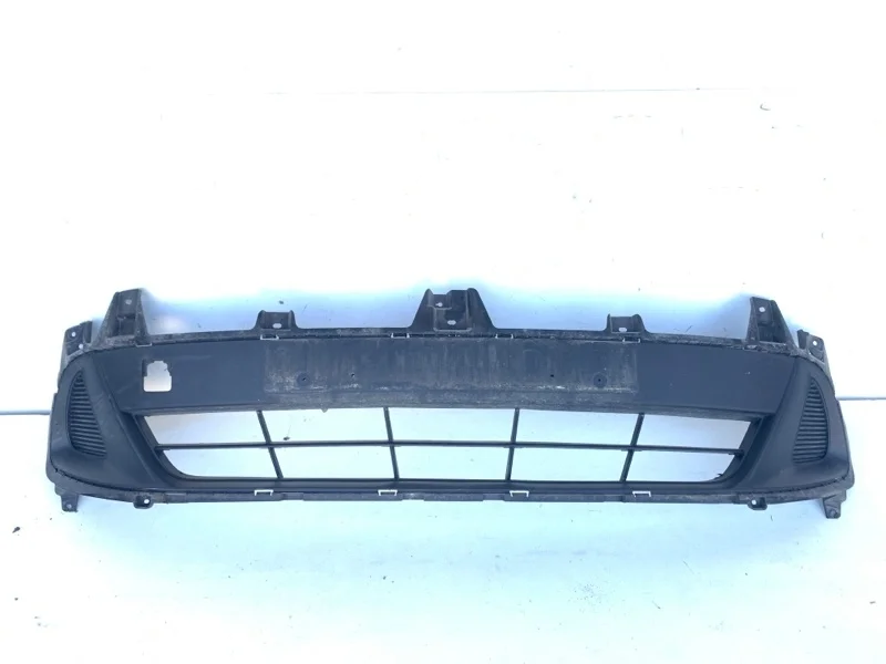 Решётка бампера Kia Sorento 2017-2020 86560C5500 3, передняя