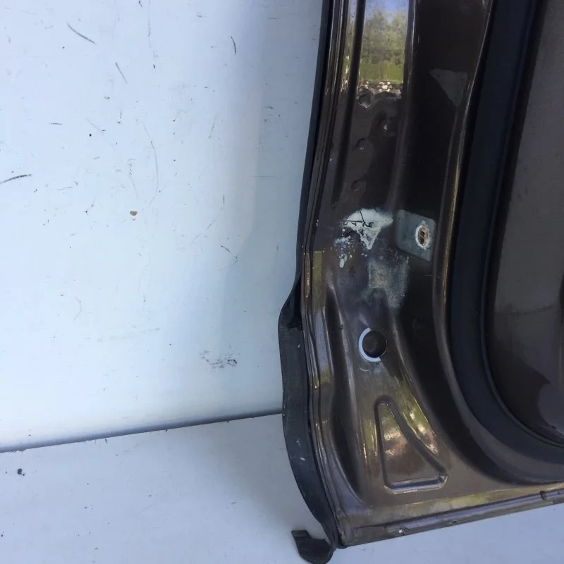 Уплотнитель двери Volkswagen Touareg 2014-2018 7P6839718B 2, задний правый