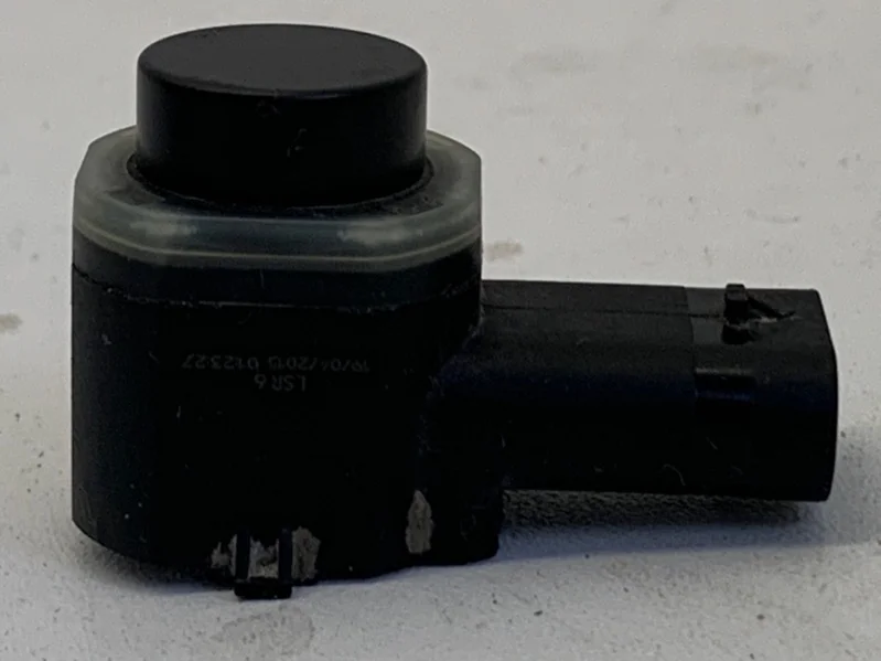 Датчик парктроника Volvo V40 2012-2019 31445162 2, задний