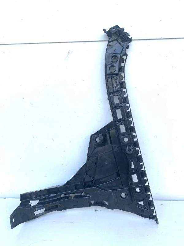 Кронштейн бампера Mercedes-Benz E-klasse 2016-2020 A2138850163 W213, задний левый