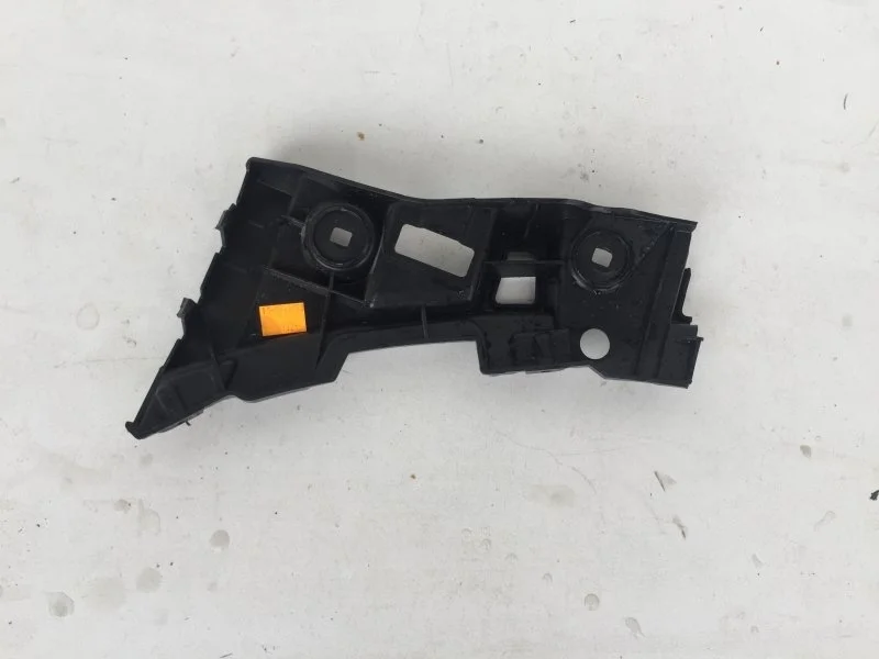 Кронштейн бампера Volkswagen Touareg 2018-2021 760807394A 3, задний правый