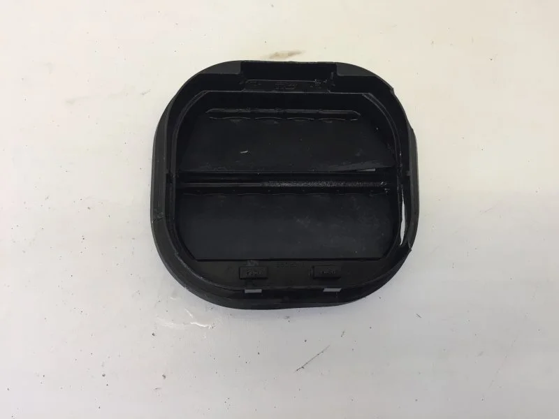 Клапан вентиляции Opel Mokka 2012-2016 13502348 1, задний правый