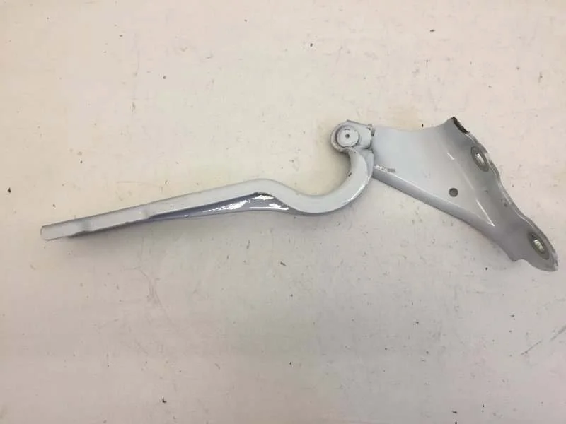 Петля капота Skoda Rapid 2020-2022 60U823302 2, передняя правая