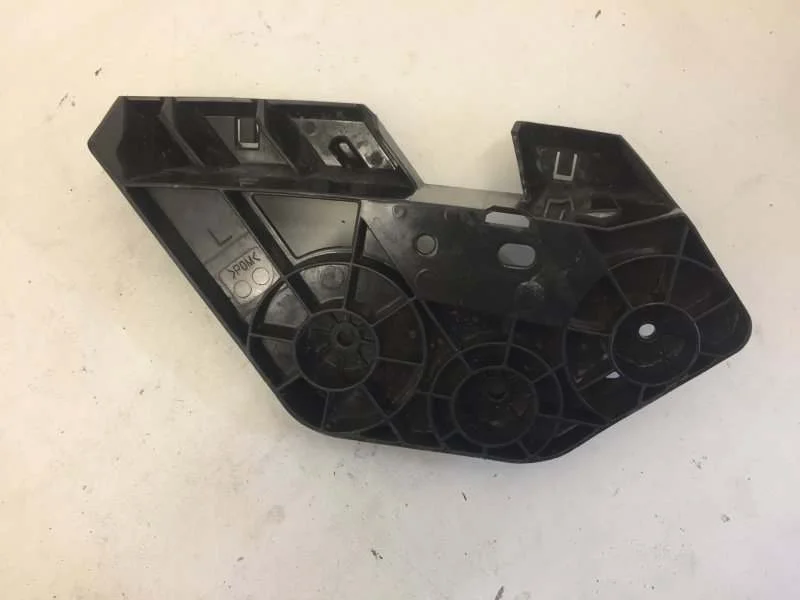 Кронштейн фары Nissan X-Trail 2017-2021 260604CC6C T32, передний левый