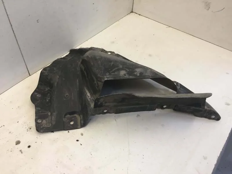 Пыльник бампера BMW X5 2013-2018 51717304045 F15, передний левый