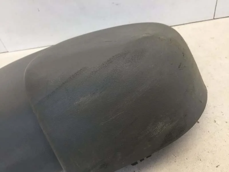 Бампер Mercedes-Benz Sprinter 2006-2019 A9018800471 W906-909, задний правый