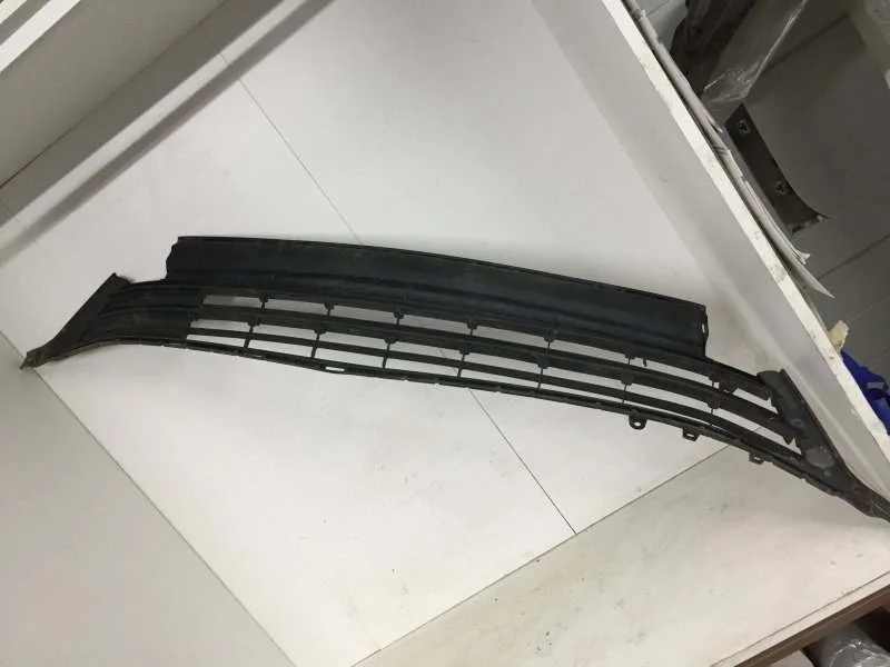 Решётка бампера Toyota Rav4 2015-2019 5311342080 CA40, передняя