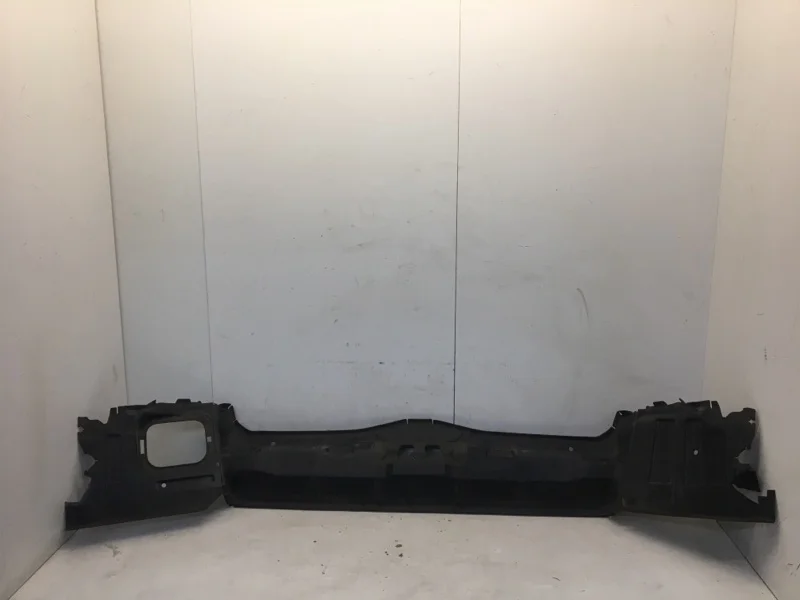 Воздуховод радиатора BMW X3 2017-2023 51747399996 G01, передний