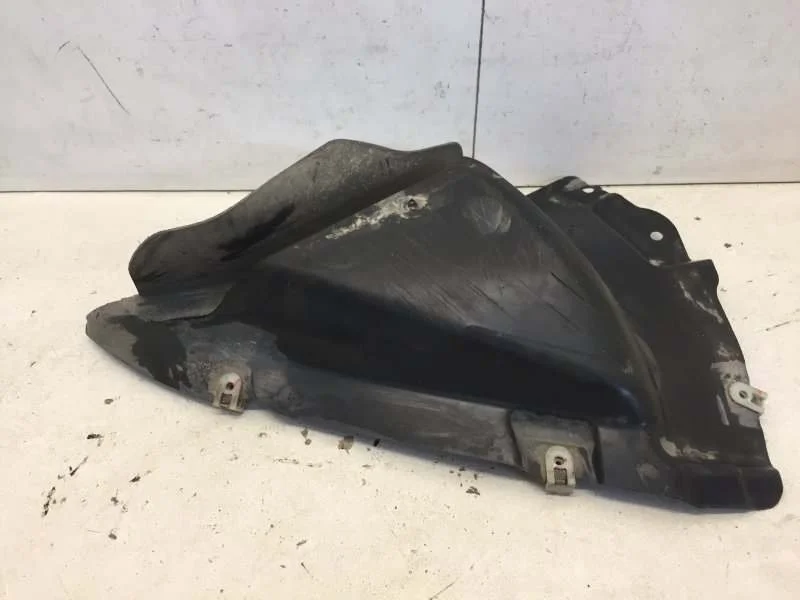 Пыльник бампера BMW X5 2013-2018 51717304045 F15, передний левый