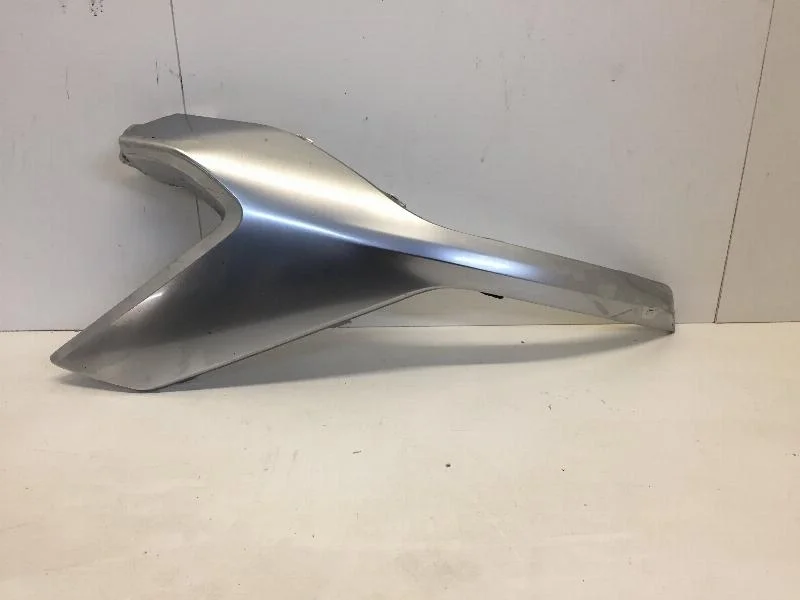 Молдинг бампера Hyundai Santa Fe 2018-2023 86579S1600 4, передний правый