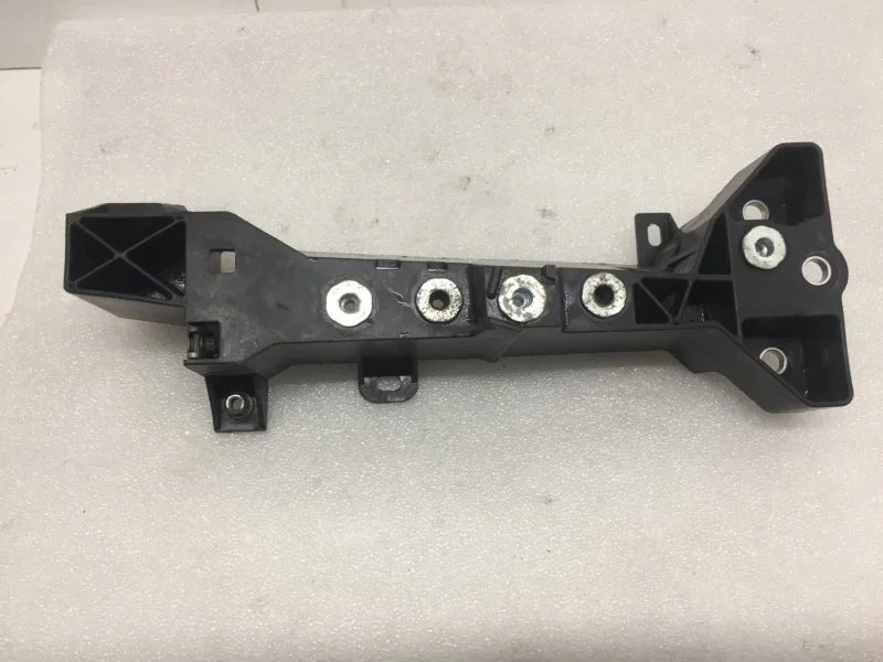 Кронштейн фары Infiniti Q50 2013-2023 625844GA0A V37, передний правый