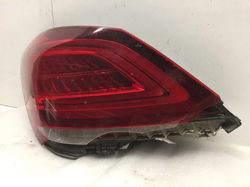 Фонарь Mercedes-Benz C-klasse 2018-2023 A2059064503 W205, задний левый