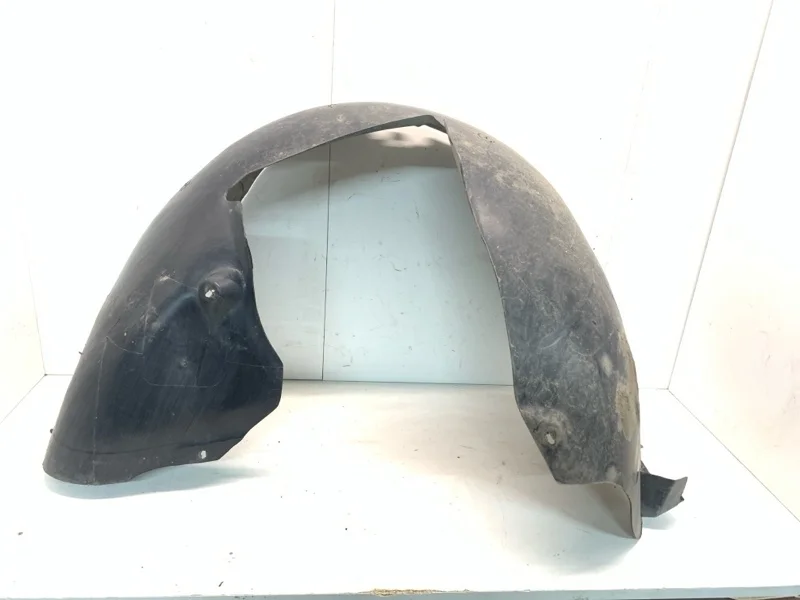 Локер (подкрылок) Volkswagen Passat 2011-2015 3AA805978 B7, передний правый