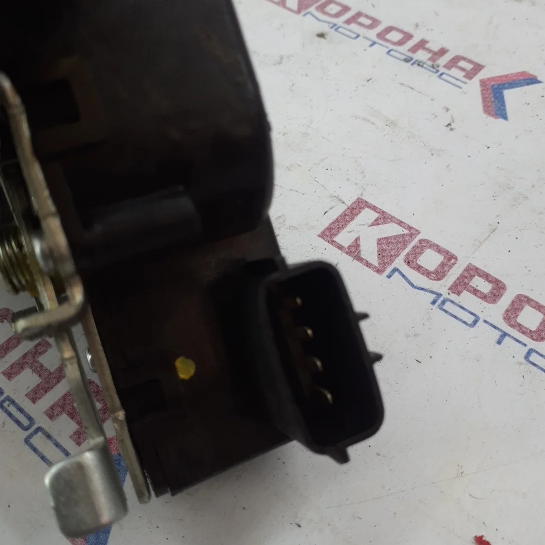 Замок крышки багажника Б/У Б/У