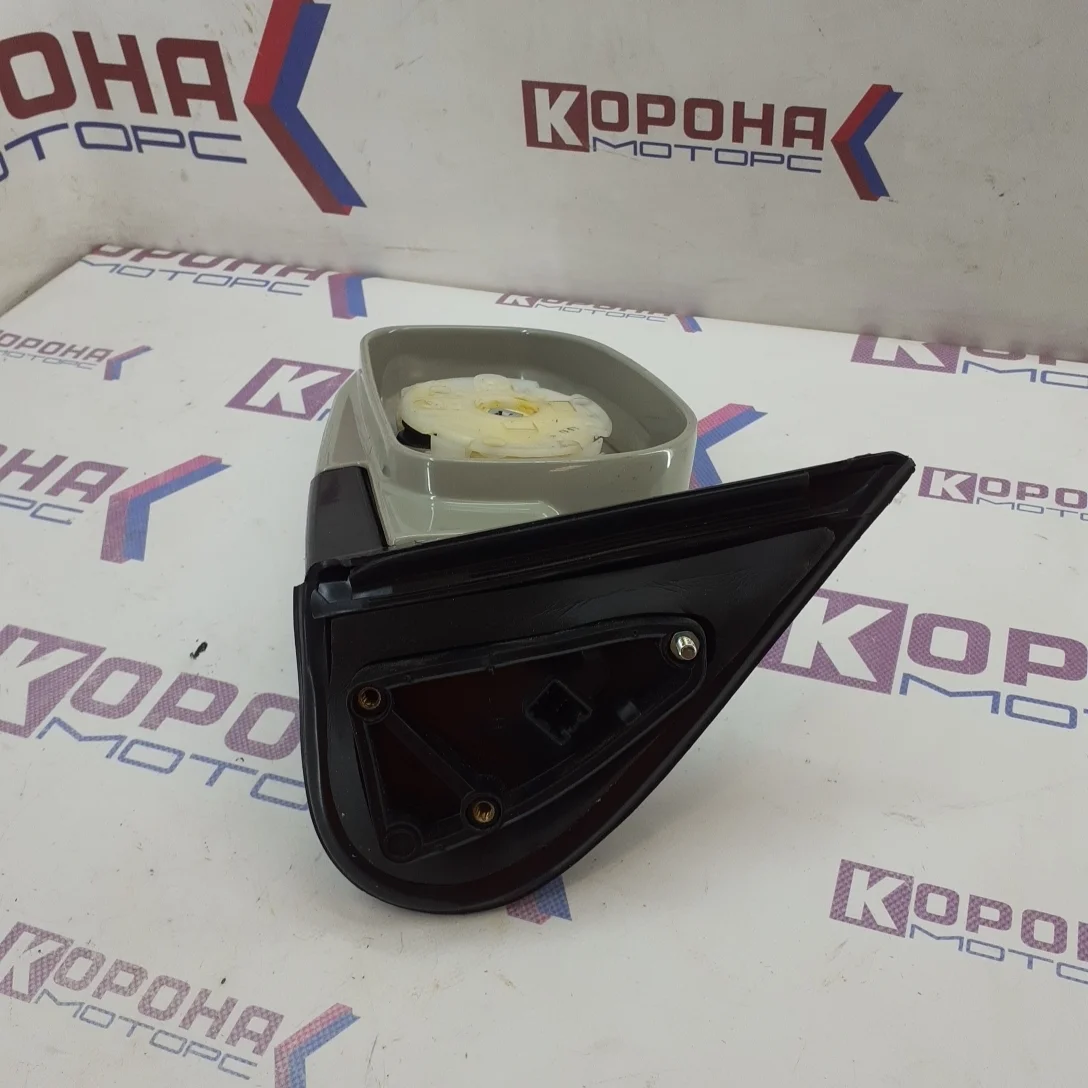 Зеркало левое Уценка без стекла, мелкие потертости