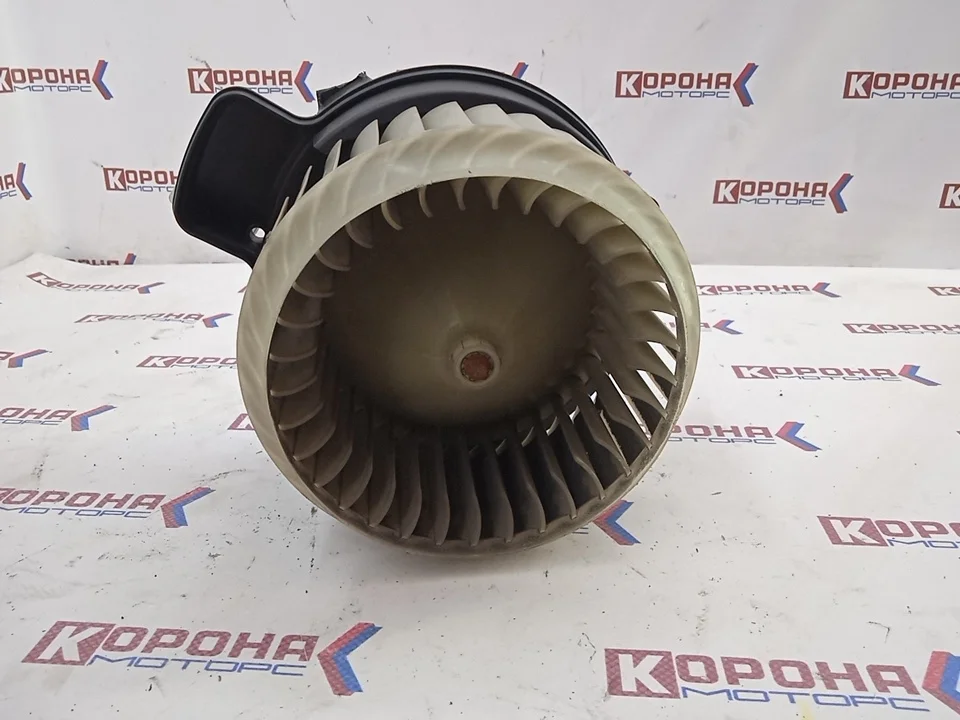 Вентилятор отопителя (моторчик печки) Audi A6 С7 Б/У Б/У