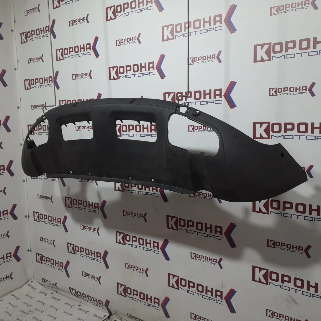 Спойлер переднего бампера Уценка Потертости,дефект двух креплений