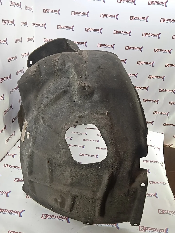 Подкрылок Audi A6  передний левый Б/У Б/У