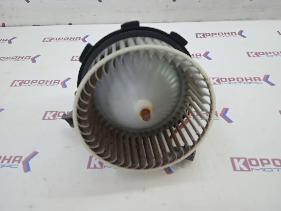 Мотор отопителя  печки (левый руль) Б/У Оригинал рабочий из Кореи