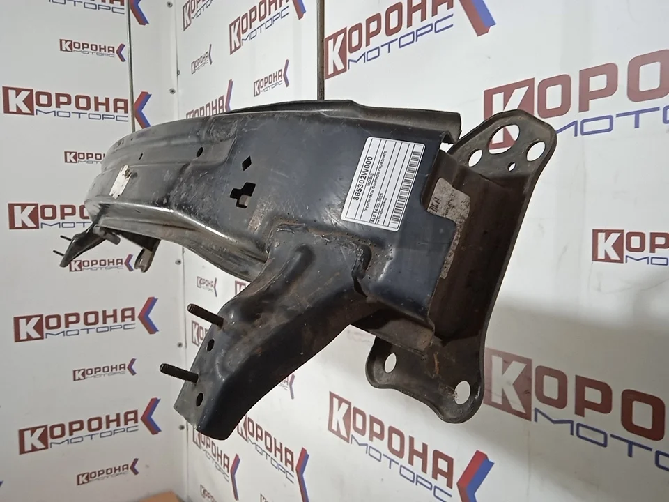 Усилитель бампера переднего Уценка не товарный вид