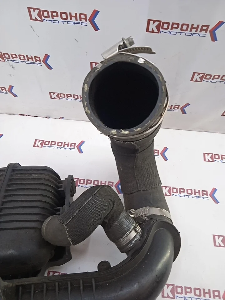 Патрубок интеркулера Audi A6 C7 Б/У Оригинал в сборе