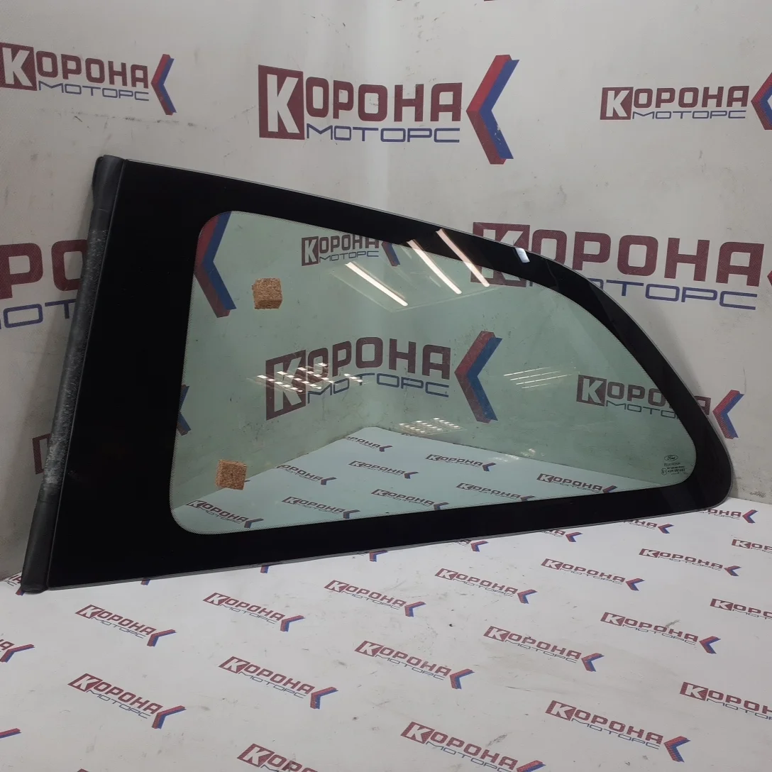 Стекло левое глухое кузовное "