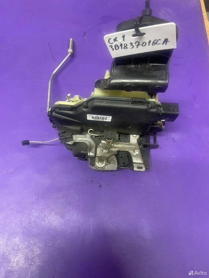 Замок двери передний правый vag 3b1837016ca