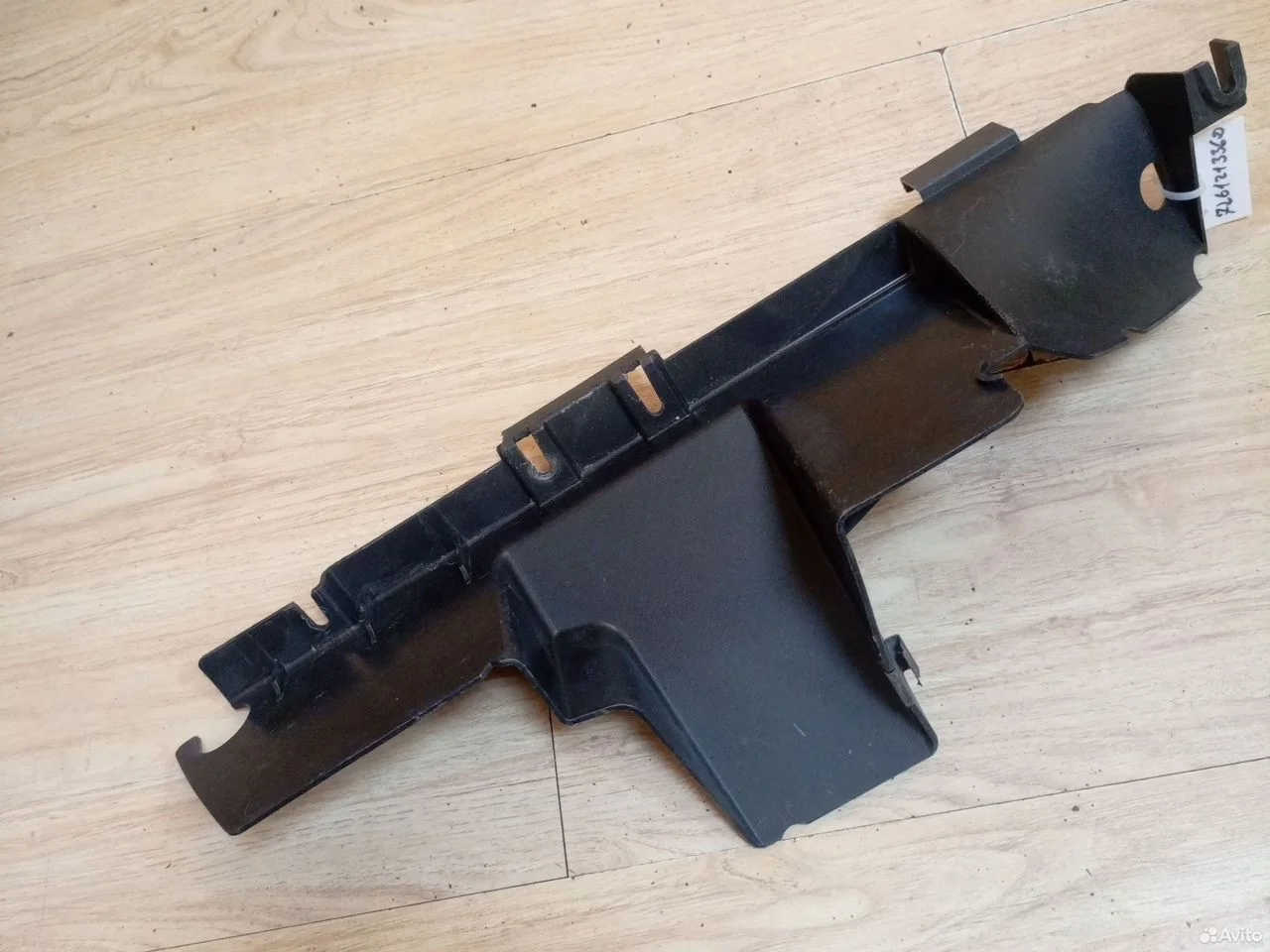 Воздухозаборник vag 7l6121333d