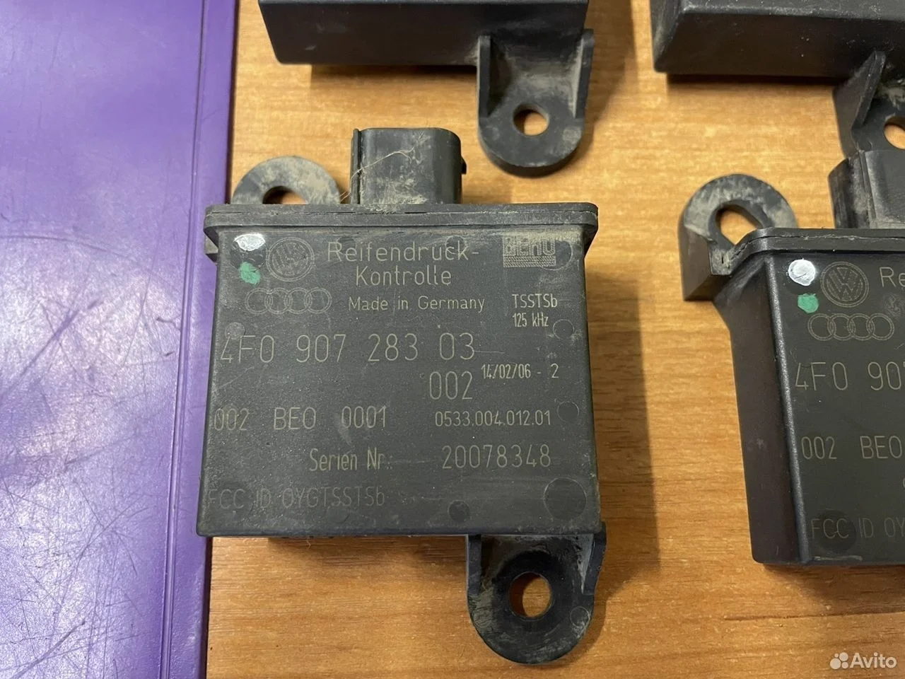 Датчик давления в шинах vag 4f0907283