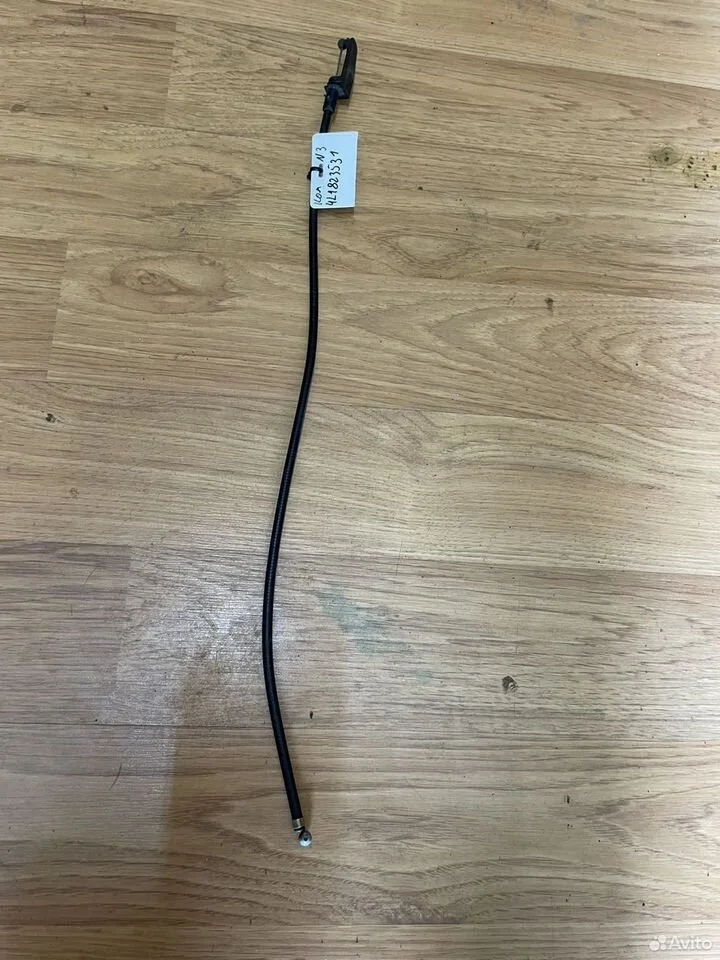 Трос капота audi q7 4l1823531
