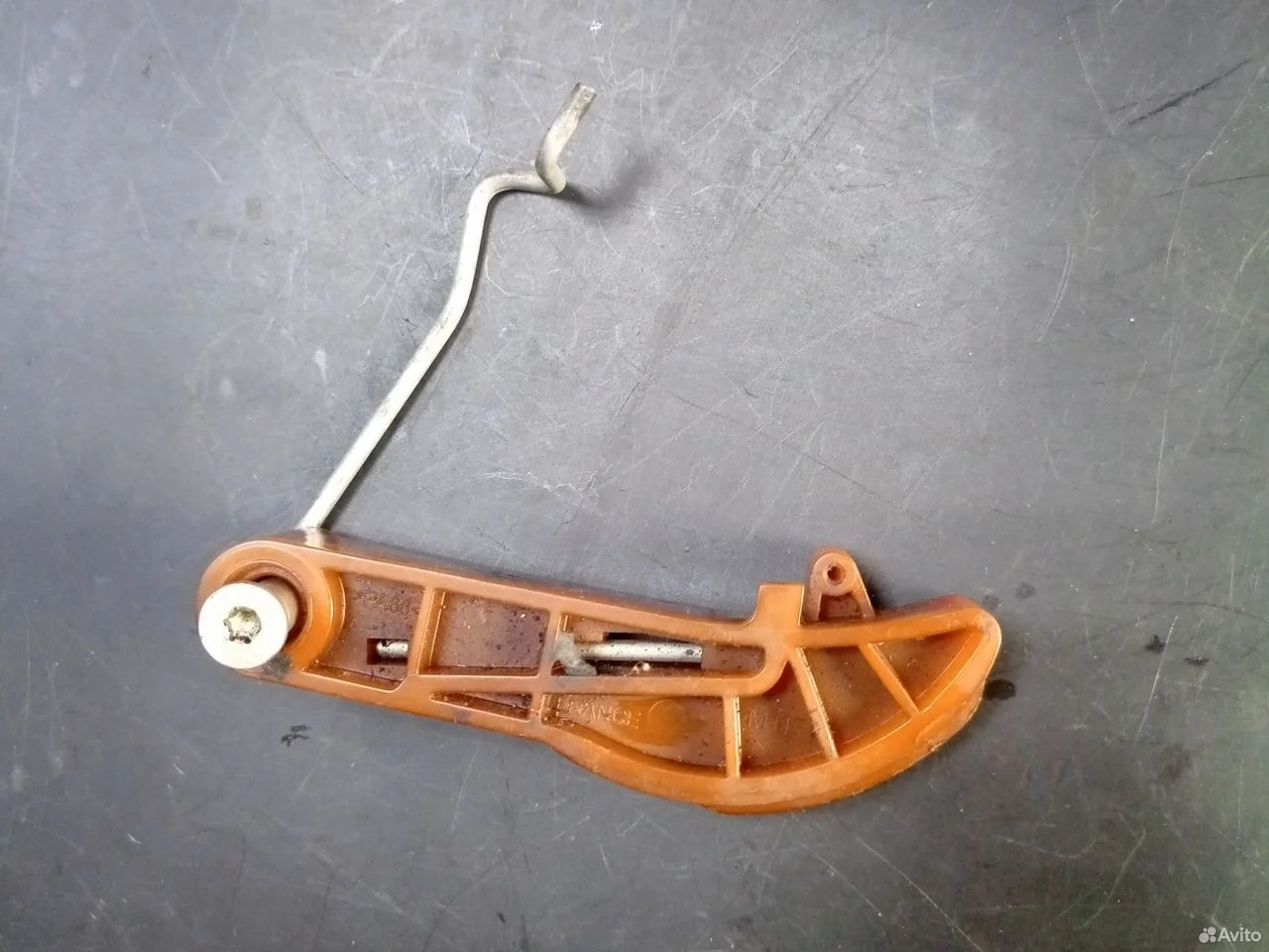 Успокоитель цепи vag 06h109507m