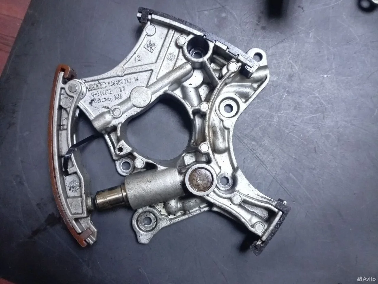 Натяжитель цепи грм vag 06e109218h