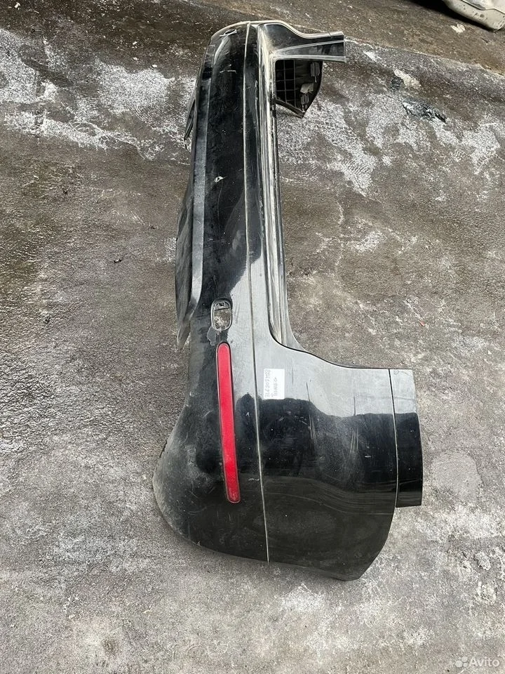 Задний бампер volkswagen touareg 7l6807417d