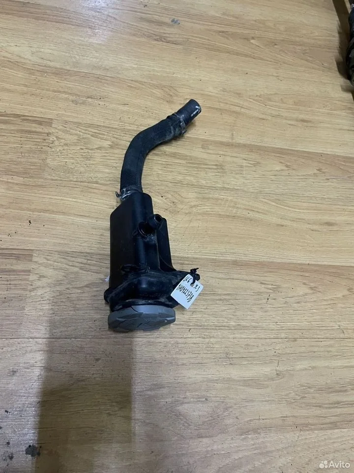 Бачок гур a8 d4 4h0422373b