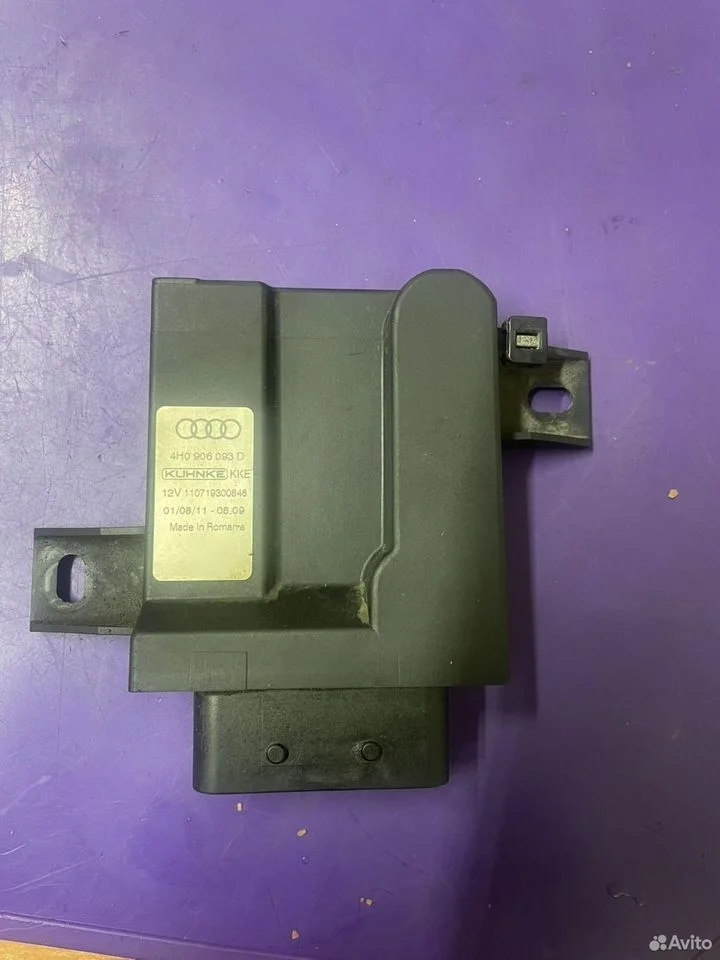 Блок топливного насоса audi a8 d4 4h0906093d