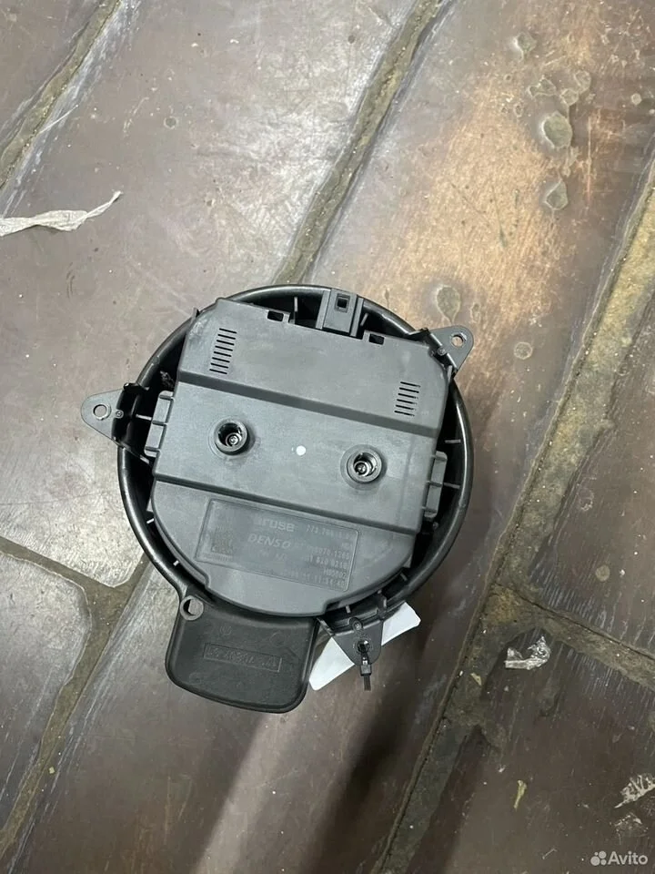 Моторчик печки a8 d4 4h1820021b