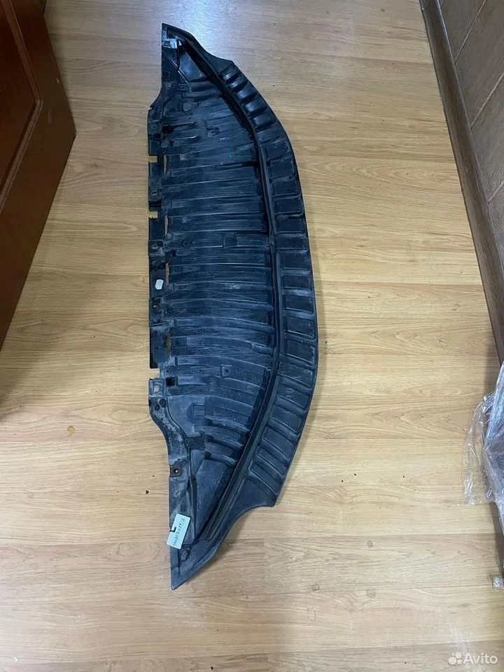 Защита двигатели audi a8 d4 4h0807611