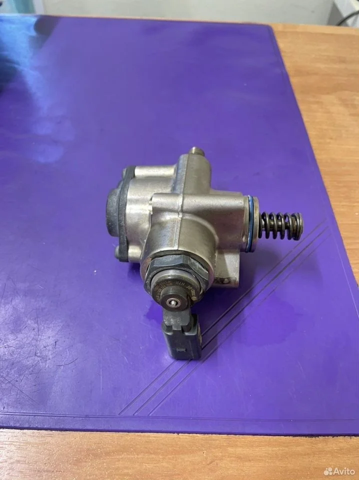 Насос высокого давления vag 079127025af 4.2 fsi