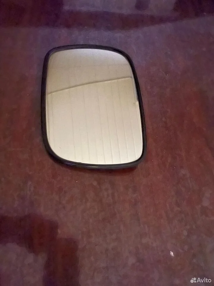 Зеркальный элемент l vw touareg 7l6857521d