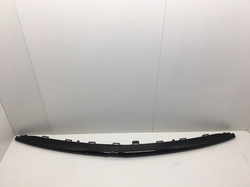 Накладка бампера Mercedes-Benz E-klasse 2016-2020 A2138857800 W213, передняя