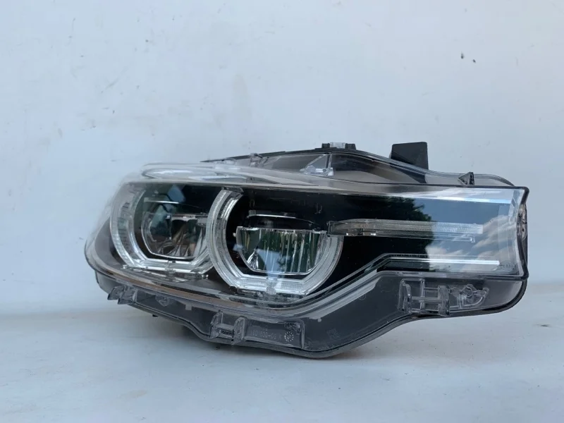 Фара BMW 3 series 2015-2020 63117419634 F30/F31, передняя правая