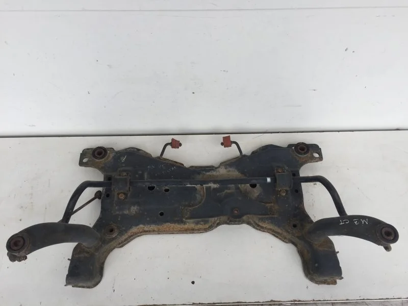 Балка подмоторная Mazda 3 2003-2009 BP4K34800K BK, передняя