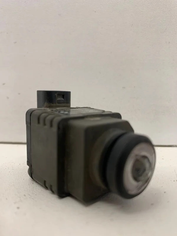 Камера переднего вида BMW 3 series 2018-2020 66539495742 G20, передняя