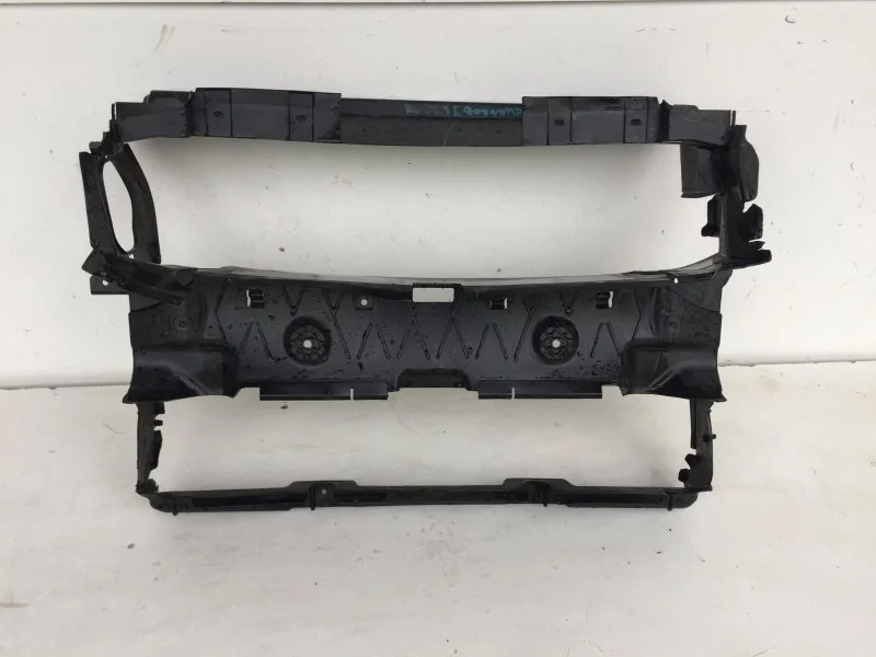 Воздуховод радиатора BMW 3 series 2018-2021 51747455961 G20