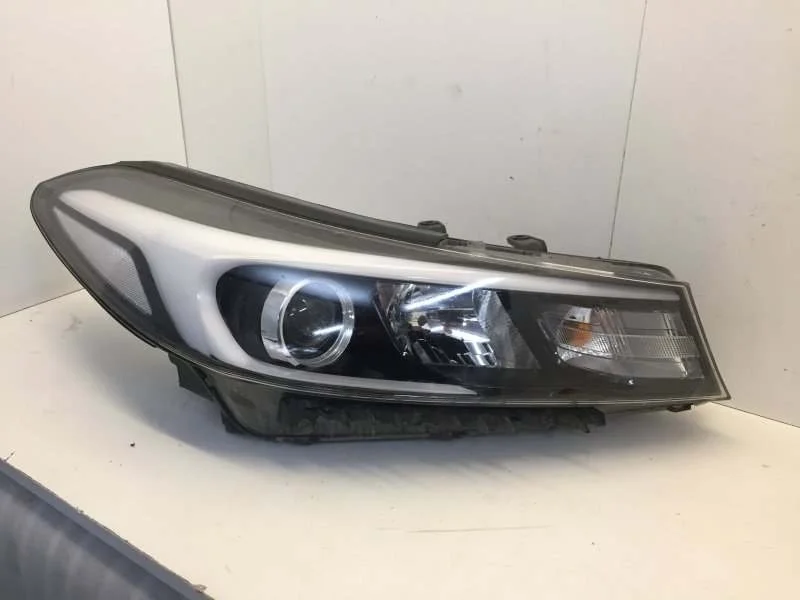 Фара Kia Cerato 2013-2020 92102A7530 3, передняя правая