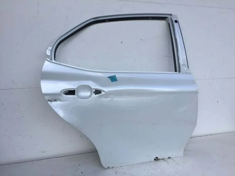 Дверь Toyota Camry 2017-2020 6700306320 XV70, задняя правая