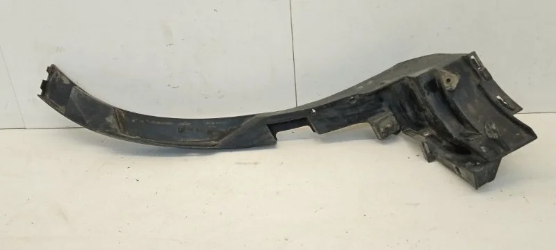 Кронштейн бампера Mercedes-Benz GLE-klasse 2012-2018 A1668850524 W166, передний правый