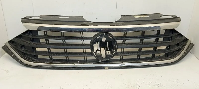 Решётка радиатора Volkswagen Polo 2020-2022 6N5853653 6, передняя