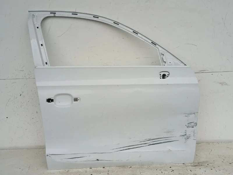 Дверь Audi A1 2014-2018 8X4831052A 8X, передняя правая